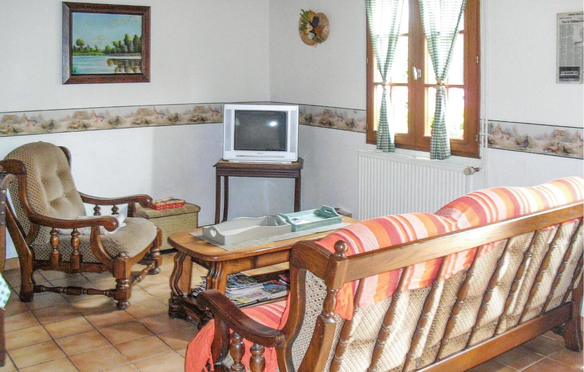 3 Bedroom Beautiful Home In Hames Boucres Esterno foto